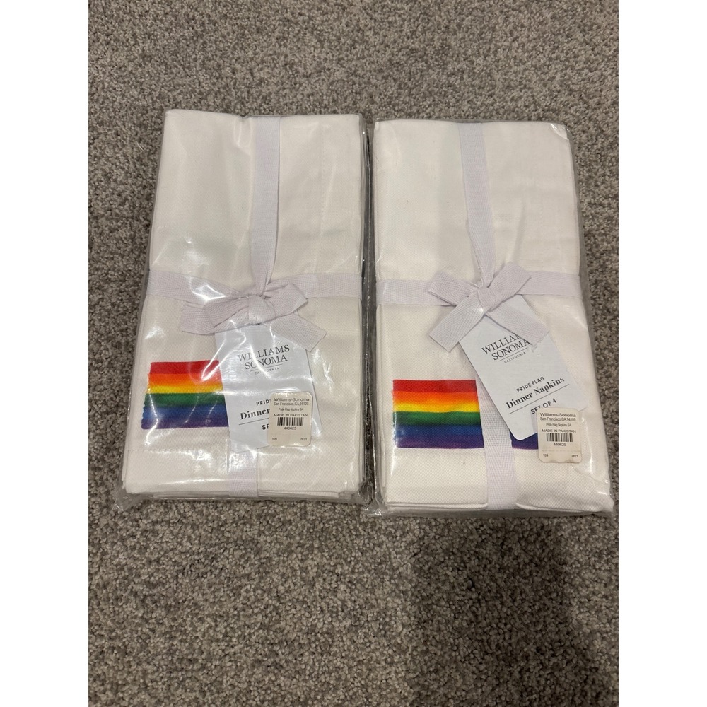 Lot of 8 William Sonoma pride dinner napkins new with tags